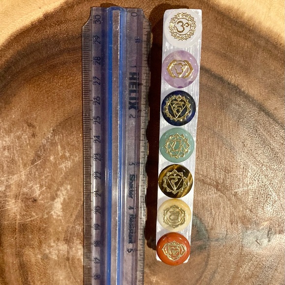 Chakra Balancing Selenite Wand - Picture 6 of 9